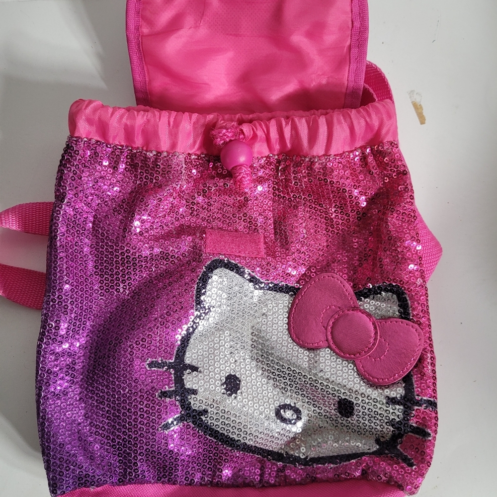 Hello kitty backpack - Picture 6 of 11